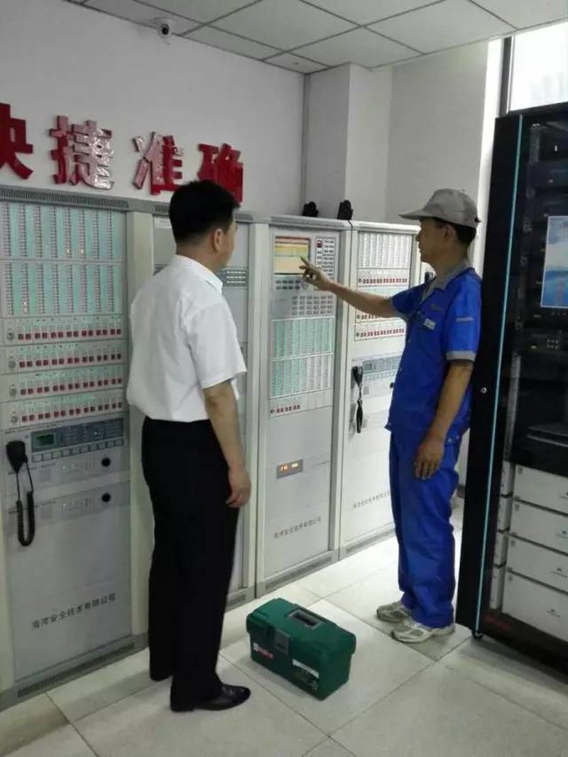 在繁华的都市丛林中，写字楼物业如同守护者一般，为入驻的企业和员工提供着不可或缺的服务。今天，我们就来探讨一下如何选择一家优质的写字楼物业管理公司。